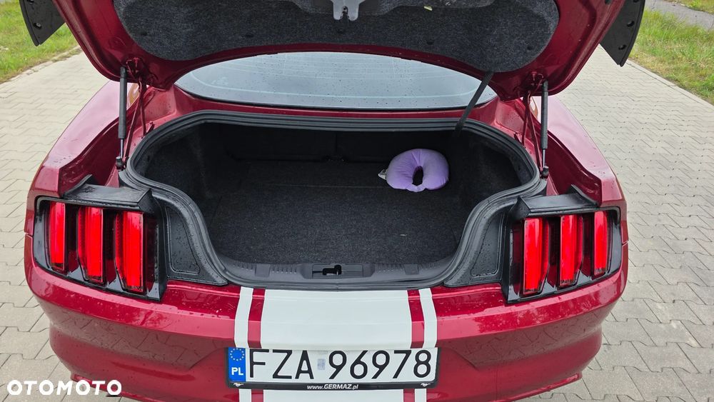 Ford Mustang 3.7 V6 Premium - 22