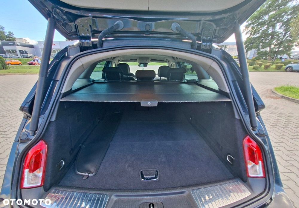 Opel Insignia - 12