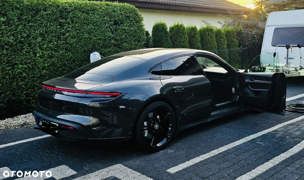 Porsche Taycan 4S - 1