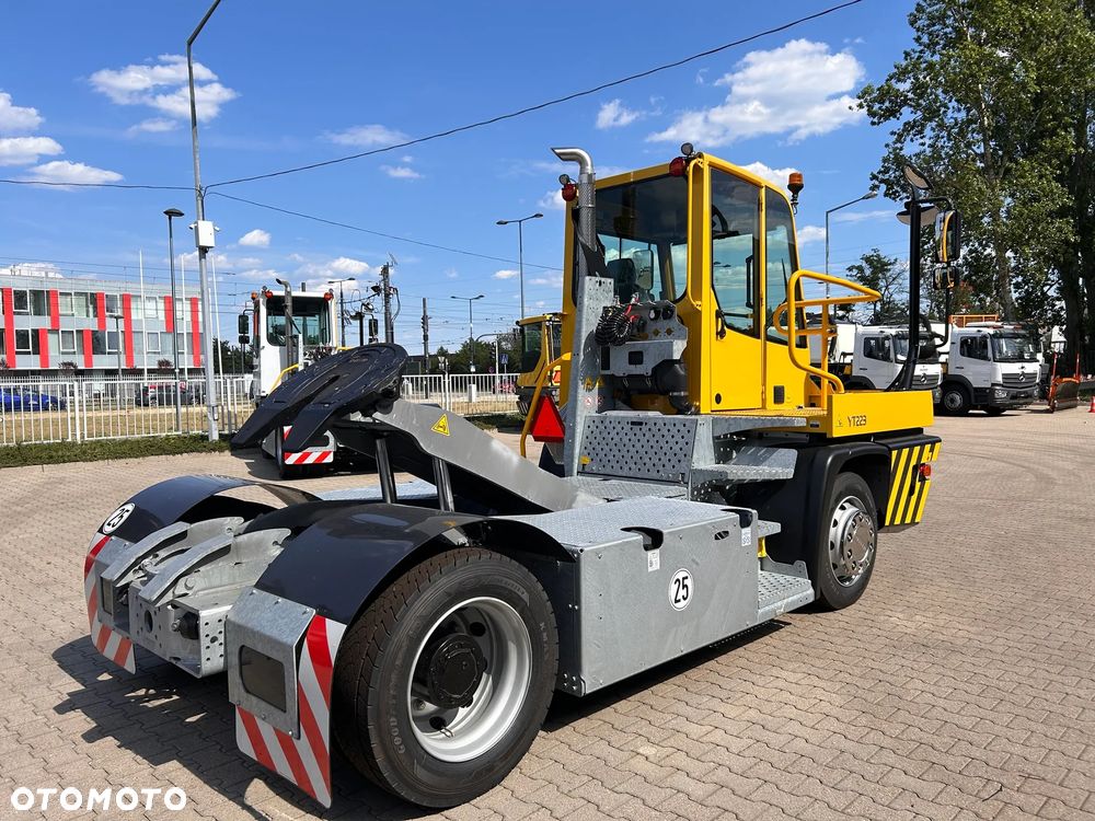 Terberg YT223 - 4