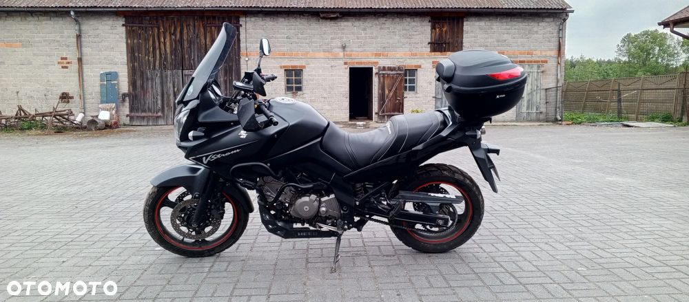 Suzuki V-STROM - 2