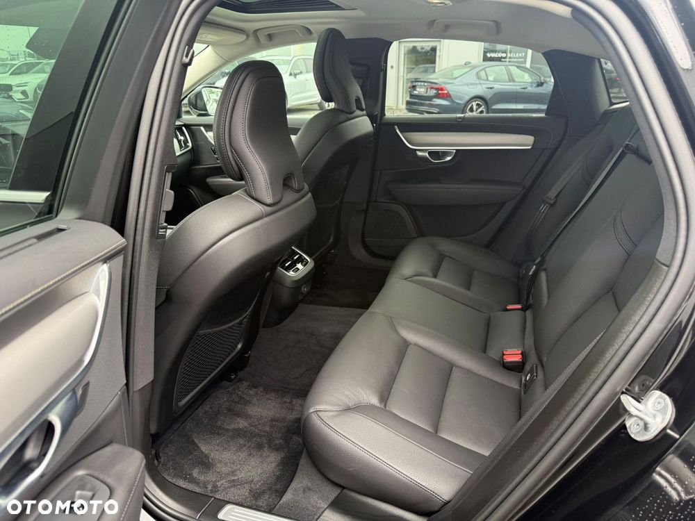 Volvo S90 - 27