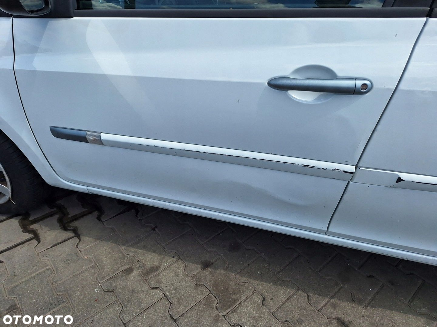 RENAULT CLIO 3 III 5DKBI BIAŁE DRZWI PRZÓD LEWE OV369 0V369 - 12