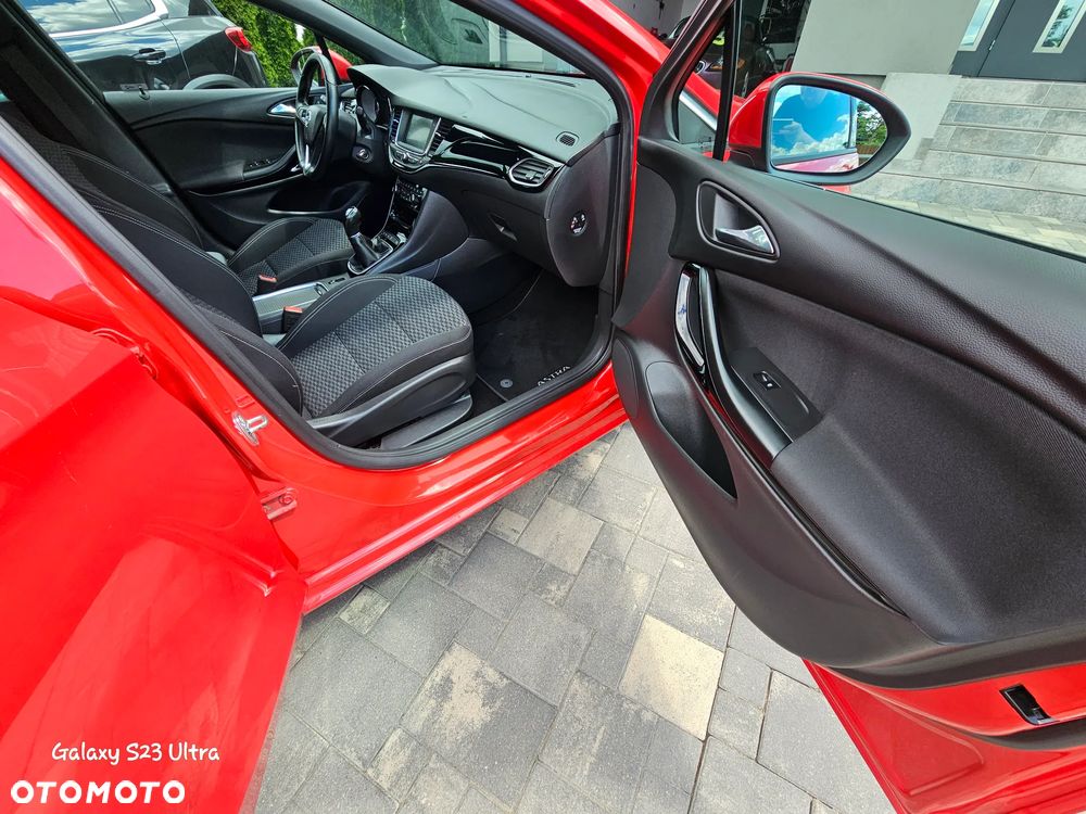Opel Astra 1.4 T Dynamic - 11