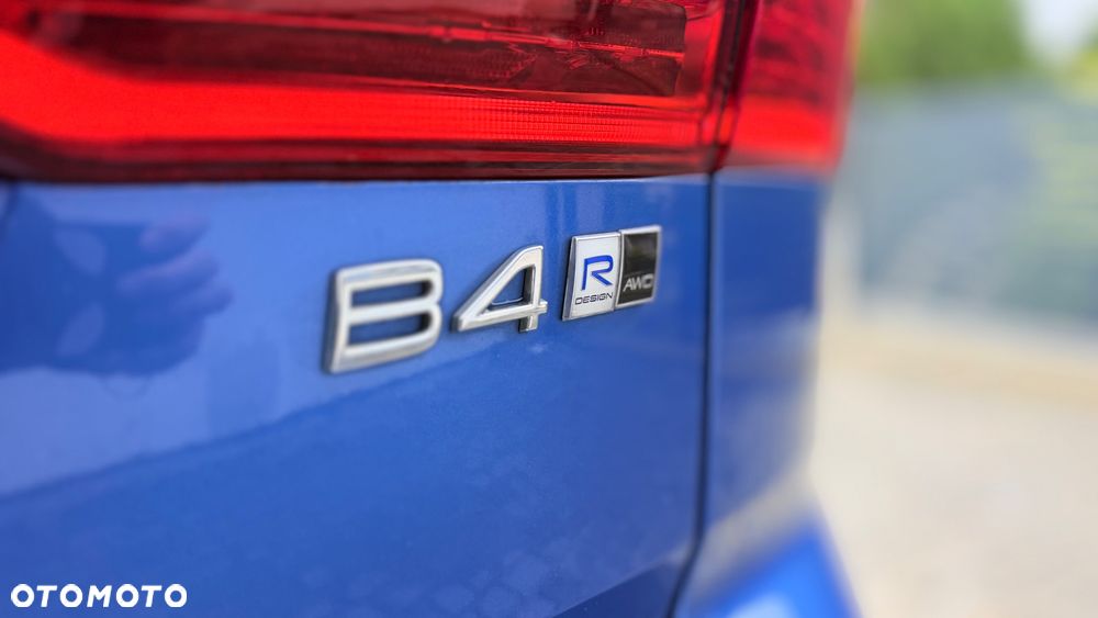 Volvo XC 60 B4 D AWD Geartronic RDesign - 27