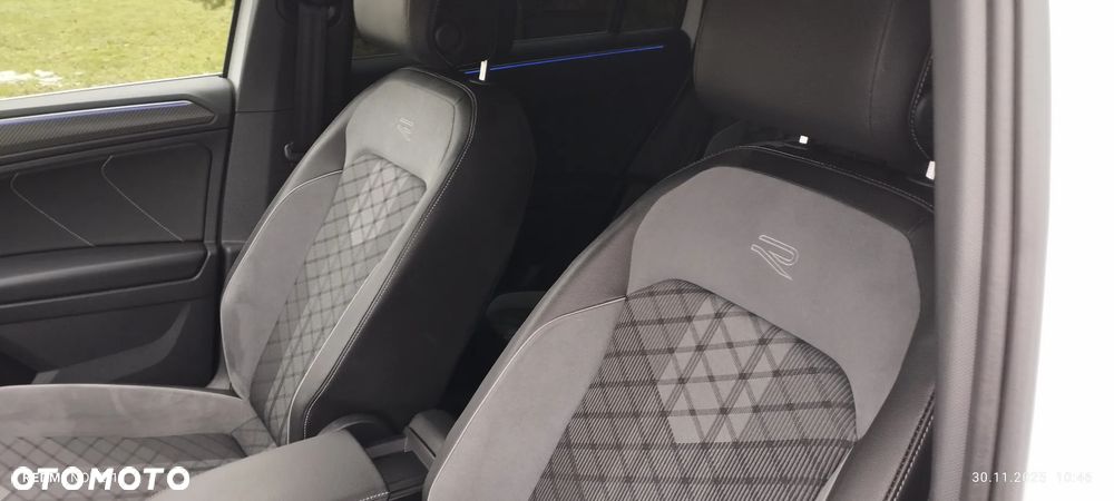 Volkswagen Tiguan 2.0 TDI SCR 4MotION DSG R-Line - 14