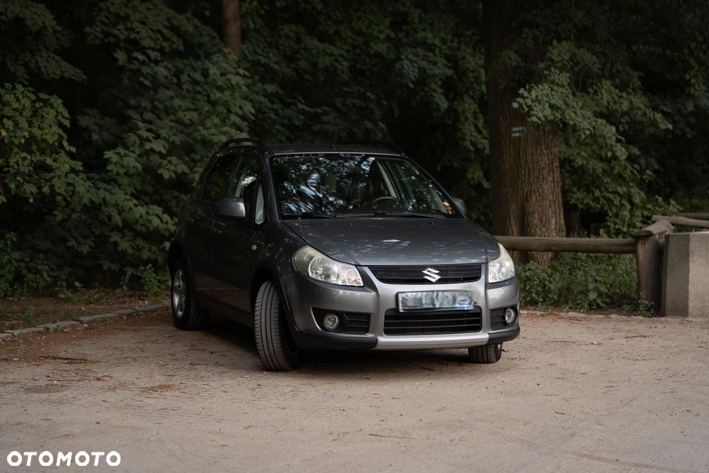 Suzuki SX4 1.6 GS / Premium - 19