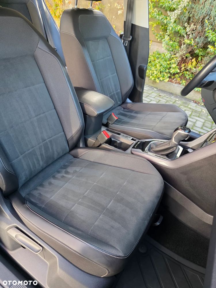 Volkswagen T-Roc - 2