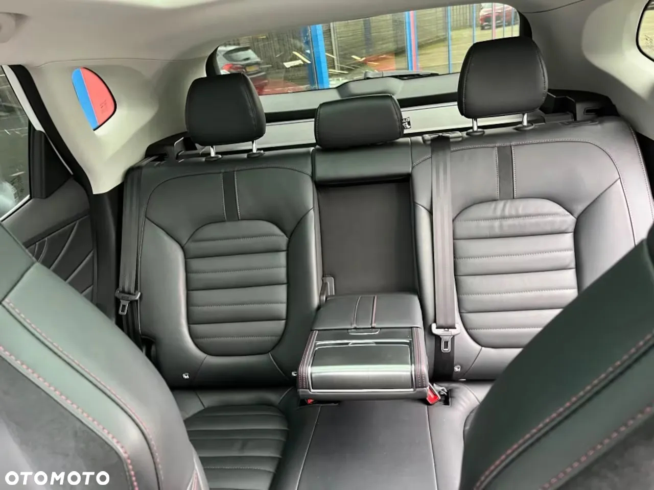 MG EHS PHEV Luxury - 30