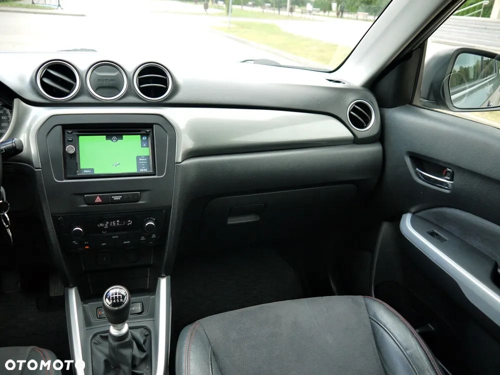Suzuki Vitara 1.6 DDiS (4x2) Comfort - 23