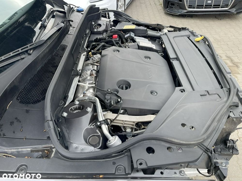 Volvo XC 90 B5 D AWD Geartronic Momentum Pro - 19