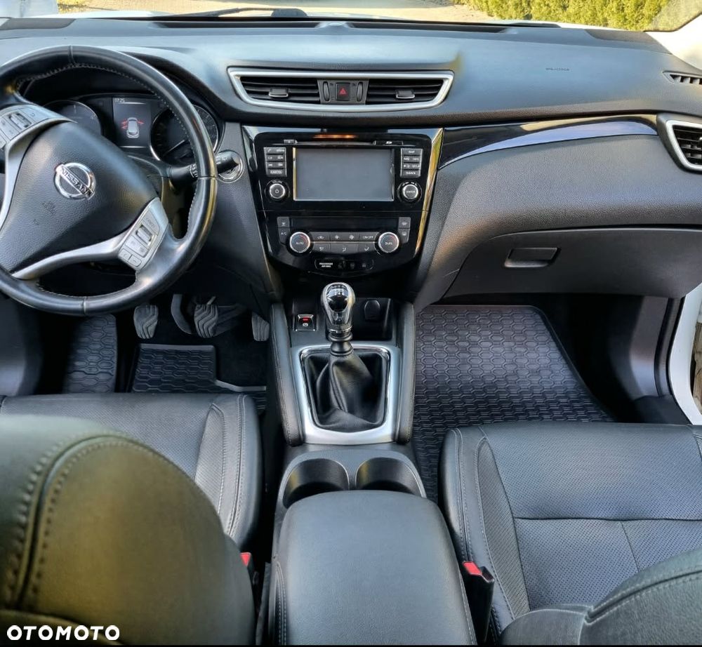 Nissan Qashqai 1.5 dCi Tekna - 11