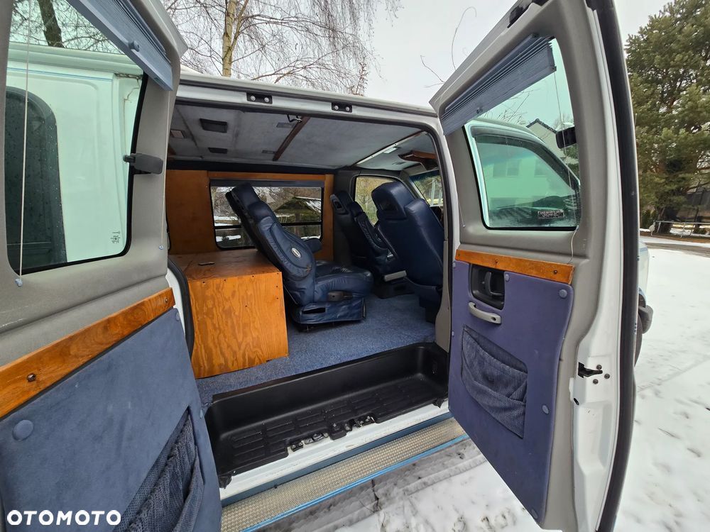 Chevrolet Chevy Van - 11