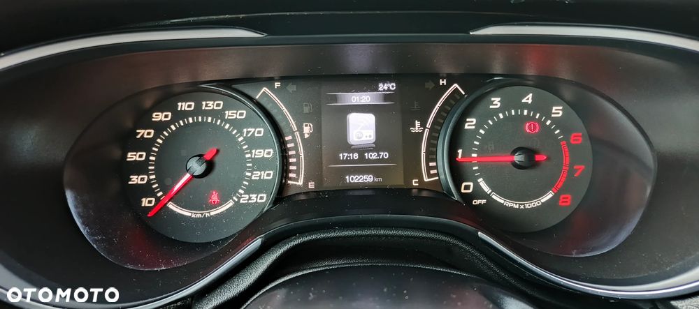 Fiat Tipo 1.4 16v Lounge EU6d - 17