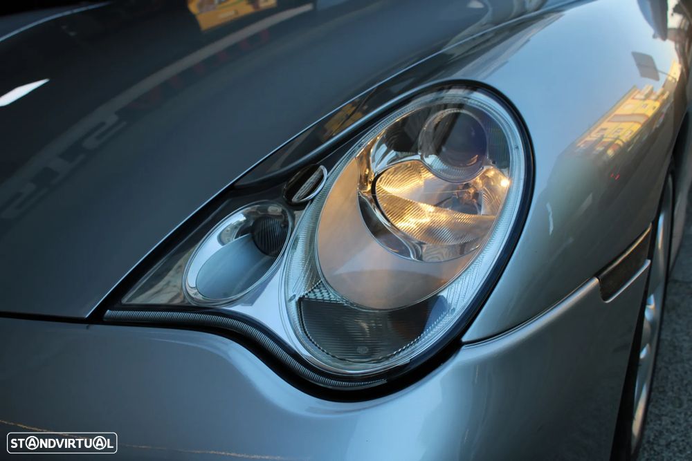 Porsche 911 (996) Turbo - 47