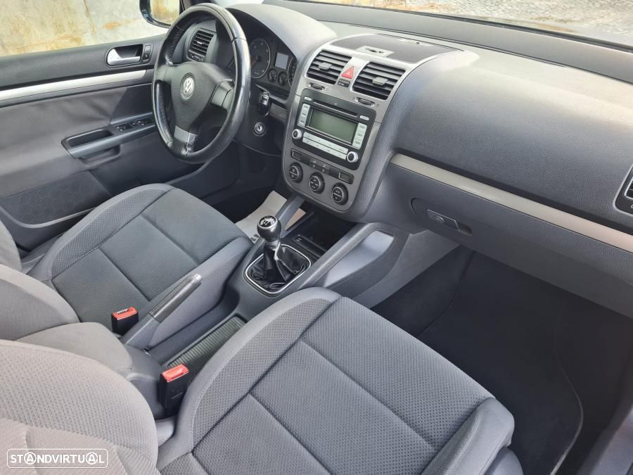 VW Golf 1.9 TDi Confortline - 7