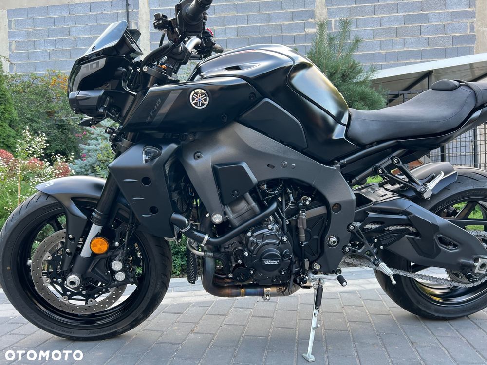 Yamaha MT - 19