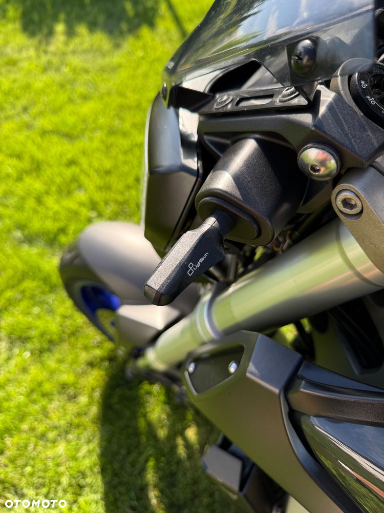 Yamaha MT - 19