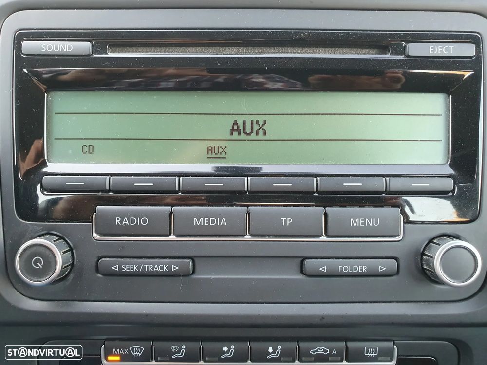 VW Golf 1.6 TDi Confortline - 14