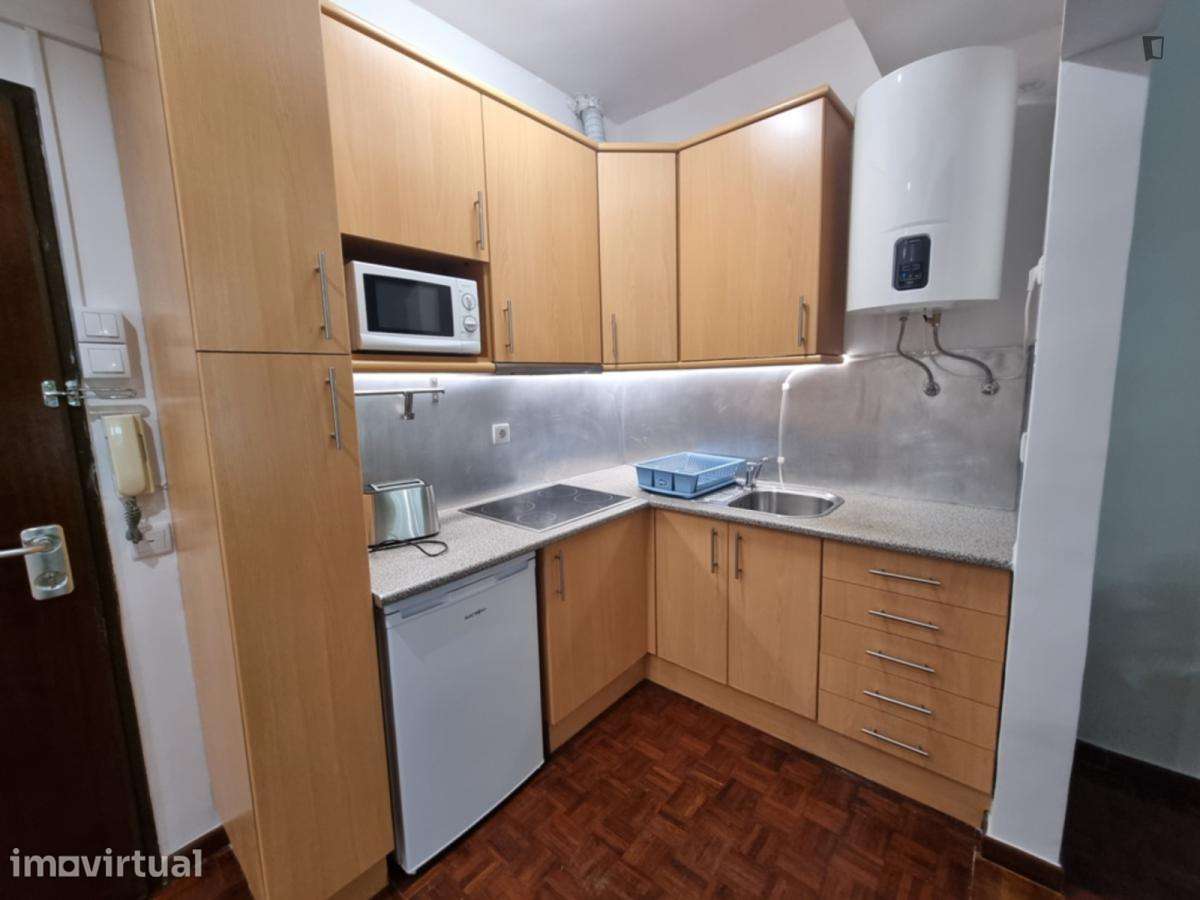 Apartamento com 1 quartos - localizado em Entrecampos Lisbon - Grande imagem: 5/15