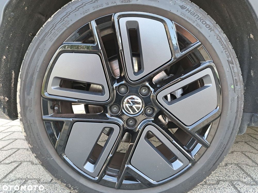 Volkswagen T-Roc - 19