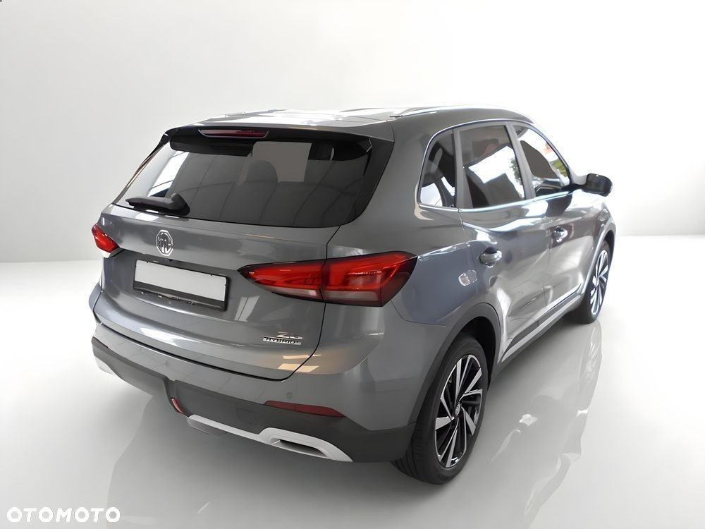 MG ZS 1.5 HEV+ Exclusive - 4
