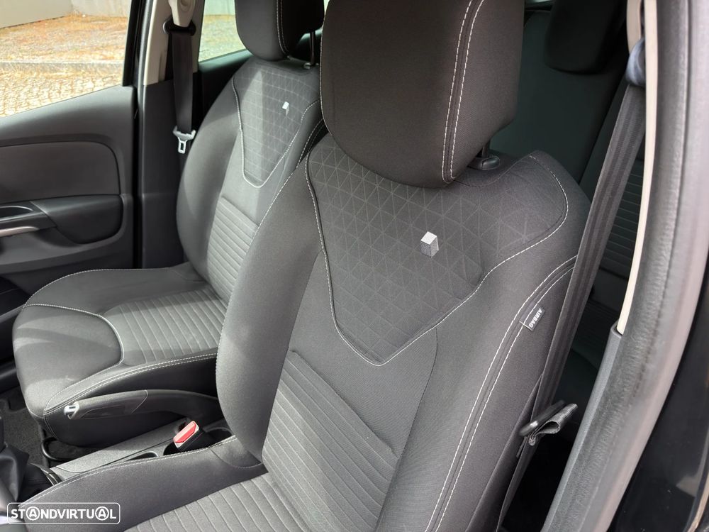 Renault Clio 0.9 TCe Limited - 10
