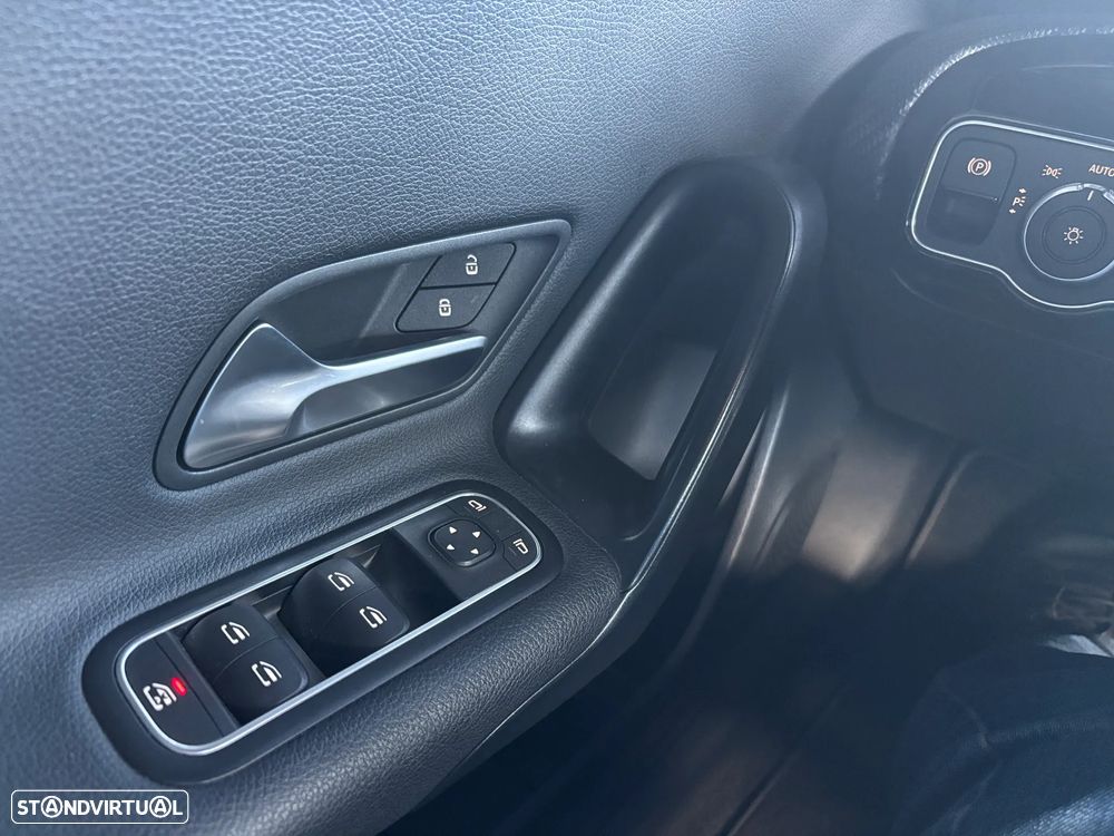 Mercedes-Benz A 180 d Style - 11