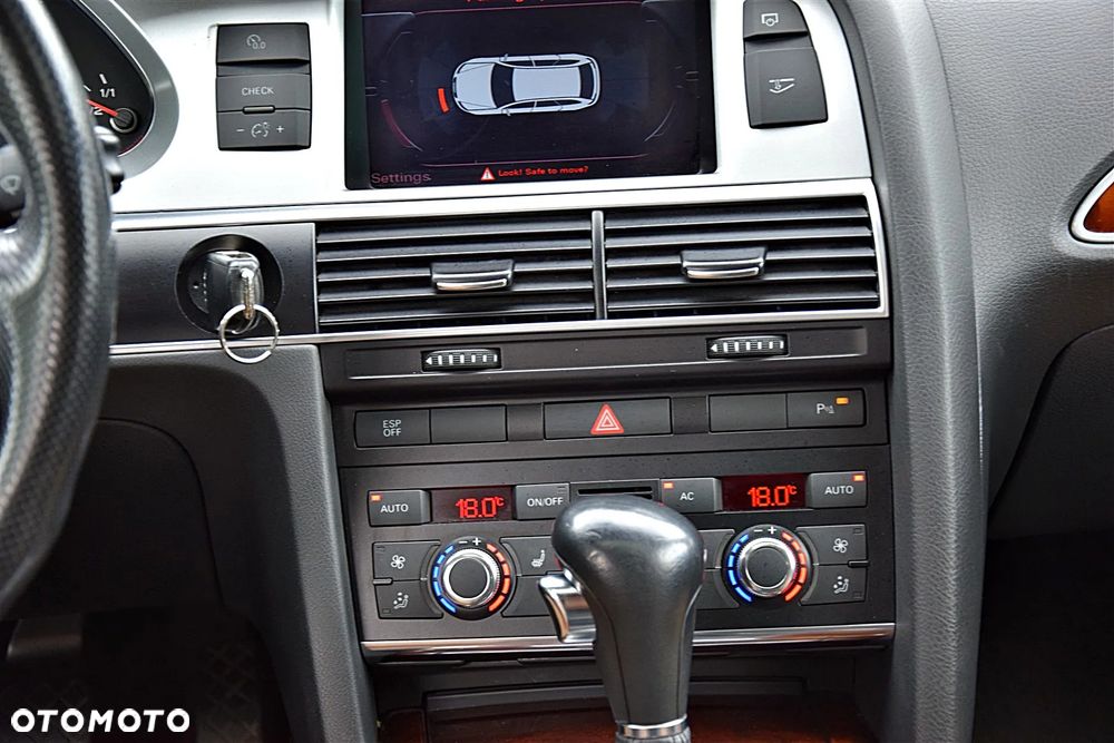Audi A6 Avant 3.0 TFSI quattro tiptronic - 26