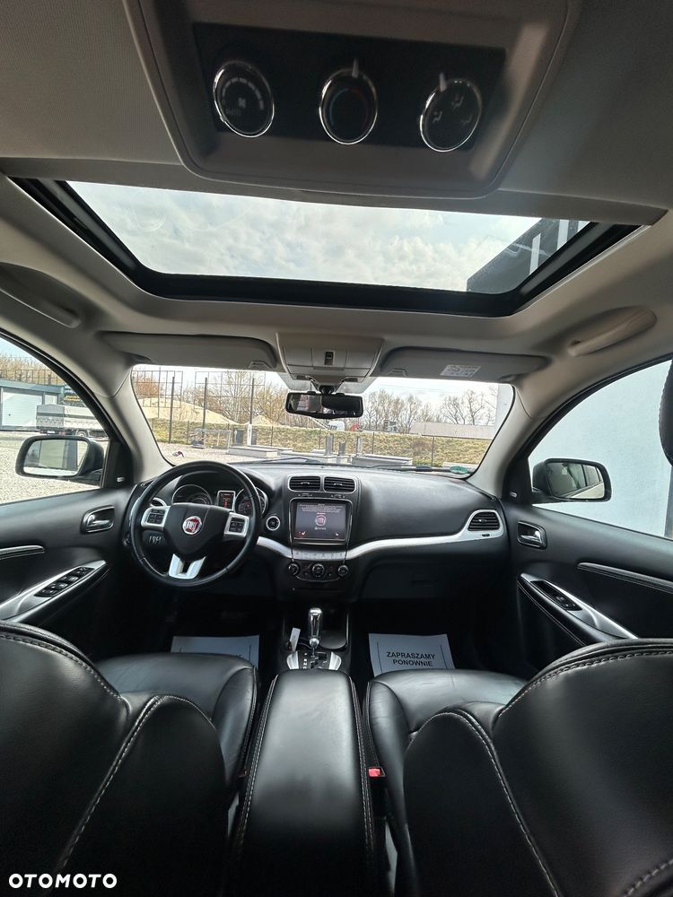 Fiat Freemont 2.0 Multijet 16V DPF Automatik Allrad Black Code - 16
