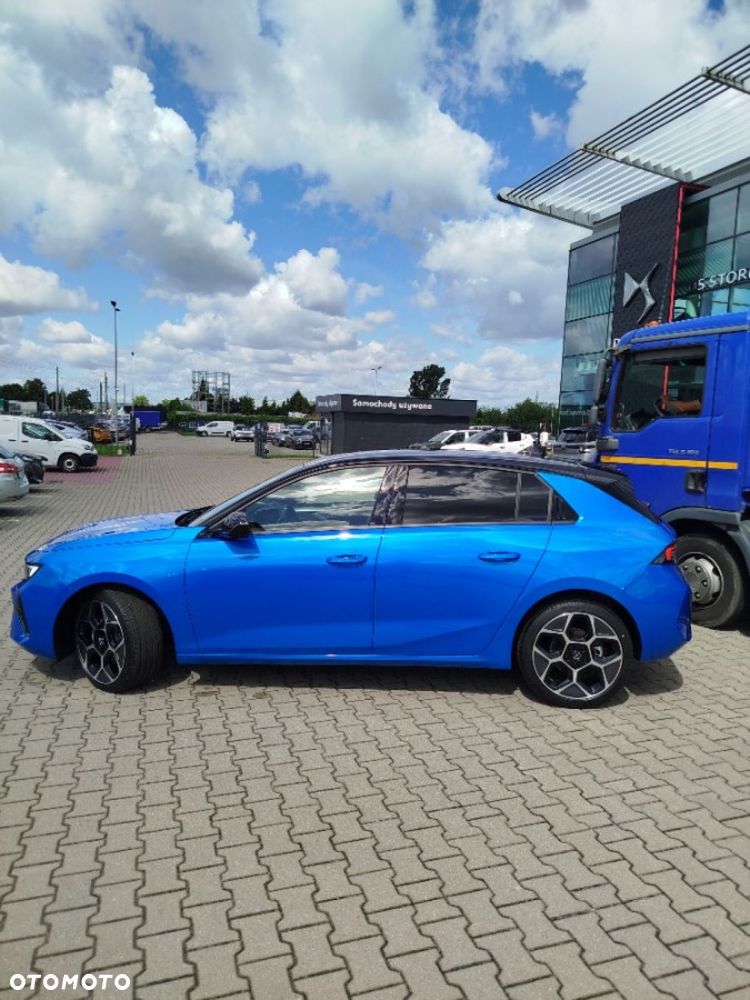 Opel Astra - 10