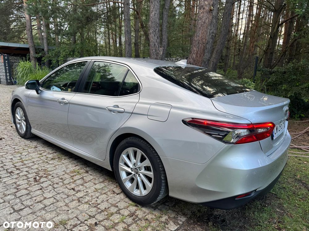Toyota Camry 2.5 Hybrid Comfort CVT - 8