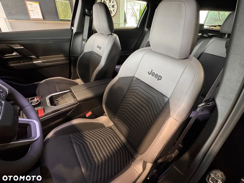 Jeep Compass 1.2 T3 mHEV Altitude FWD DCT - 8