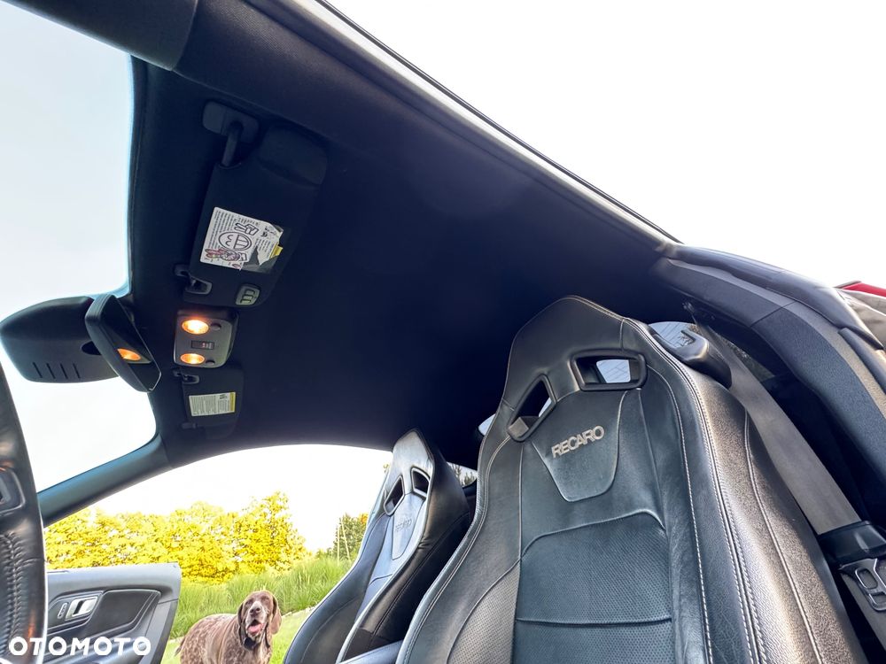 Ford Mustang 5.0 V8 GT - 17