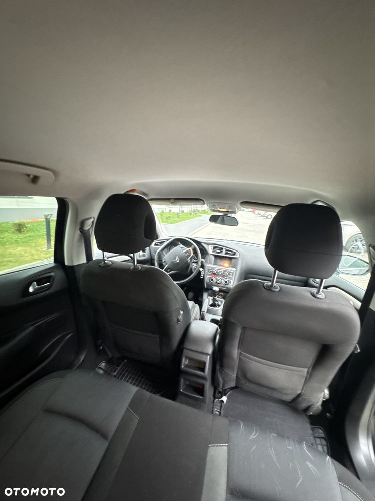 Citroën C4 1.6 HDi Seduction - 19
