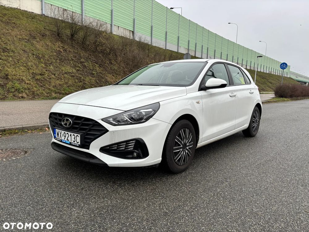 Hyundai i30 1.5 DPI Classic + - 1
