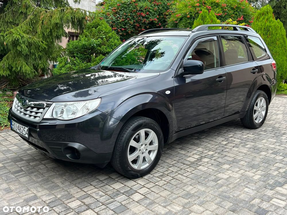 Subaru Forester 2.0X Exclusive - 1