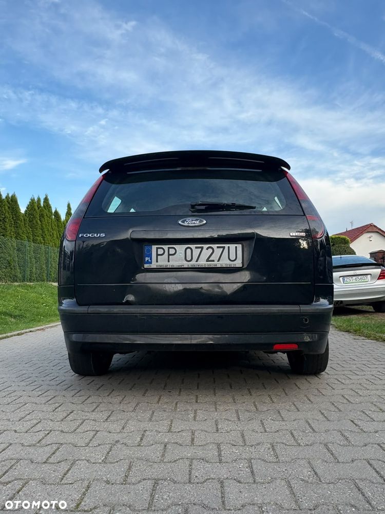 Ford Focus - 12