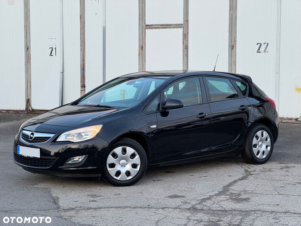 Opel Astra 1.6 Exklusiv - 9