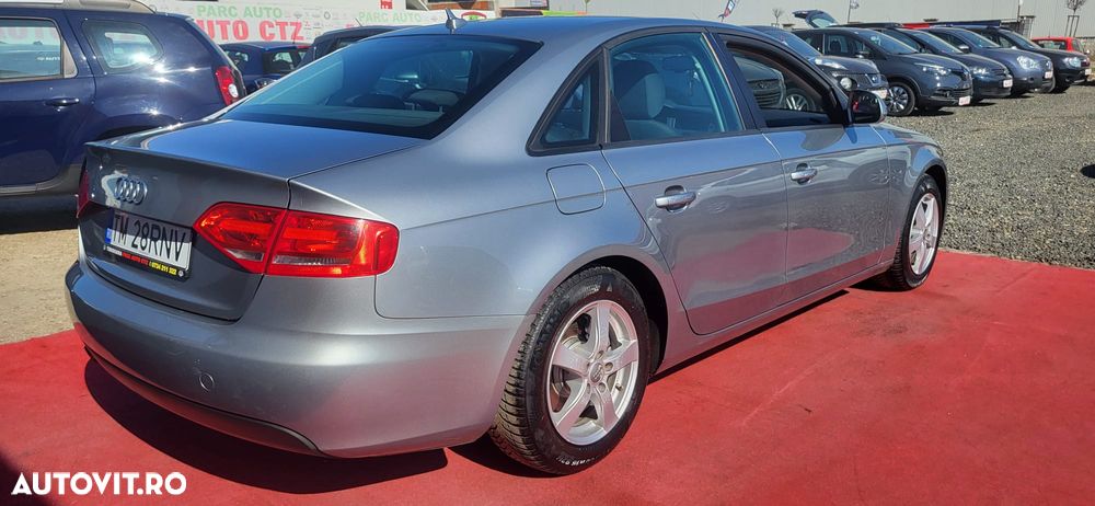 Audi A4 - 4