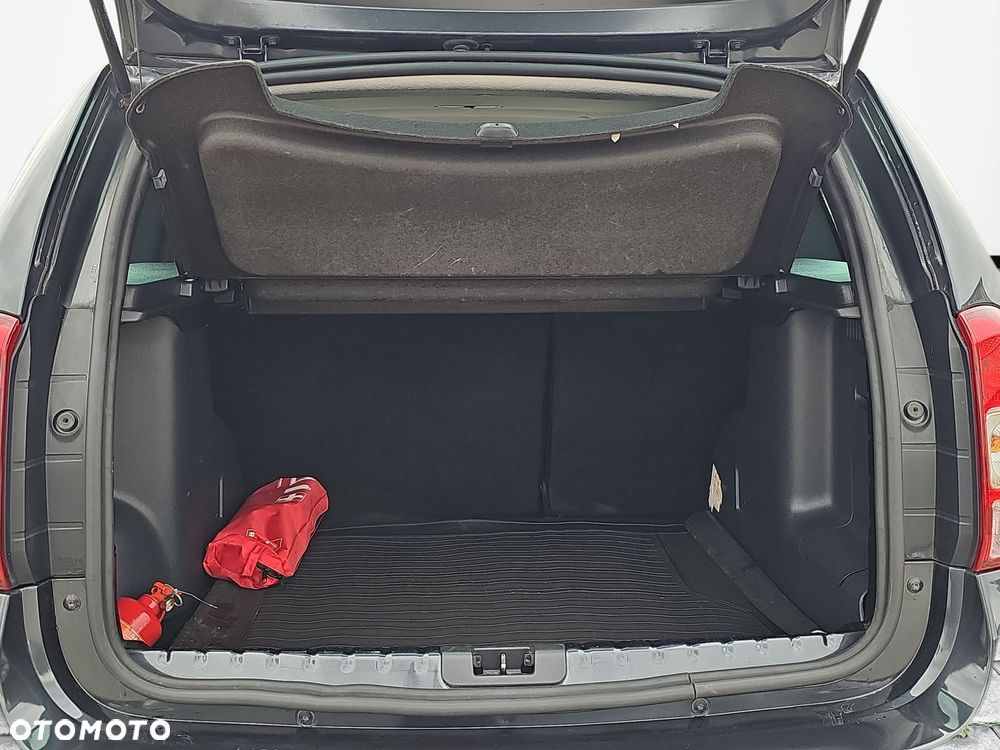 Dacia Duster 1.6 SCe Laureate S&S - 25