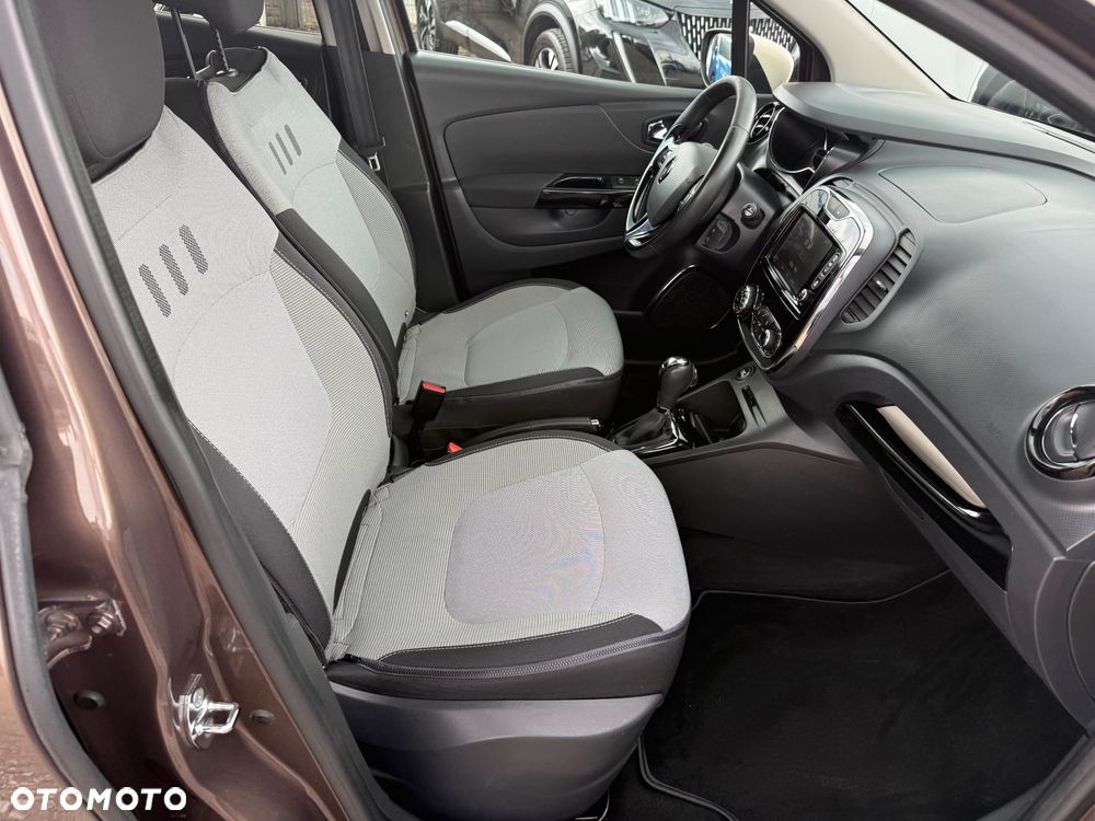 Renault Captur ENERGY TCe 120 EDC Luxe - 11