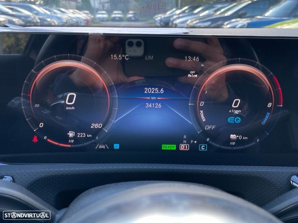 Mercedes-Benz A 250 e - 3