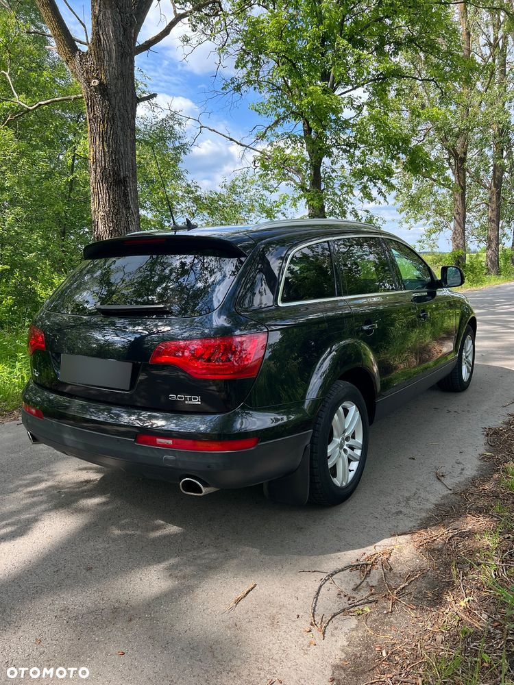Audi Q7 - 13