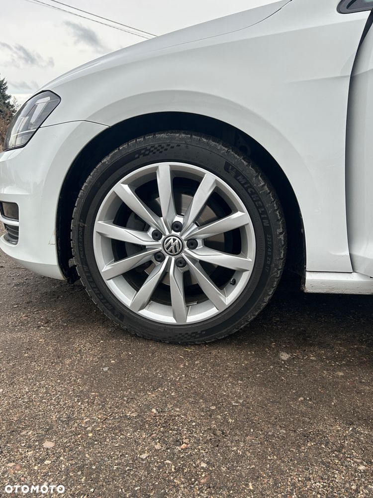 Volkswagen Golf 1.4 TSI BMT Highline - 16