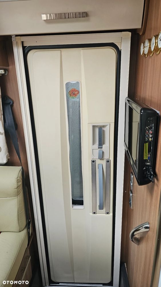 LE VOYAGEUR Mercedes Sprinter 519 - 22