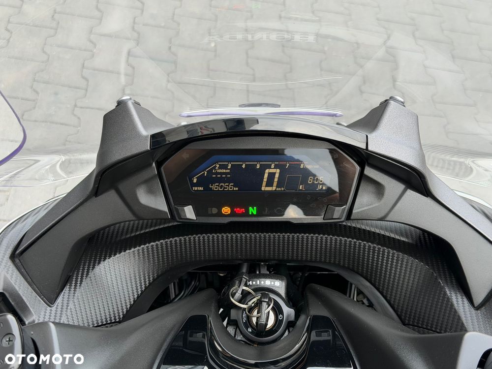 Honda NC - 23