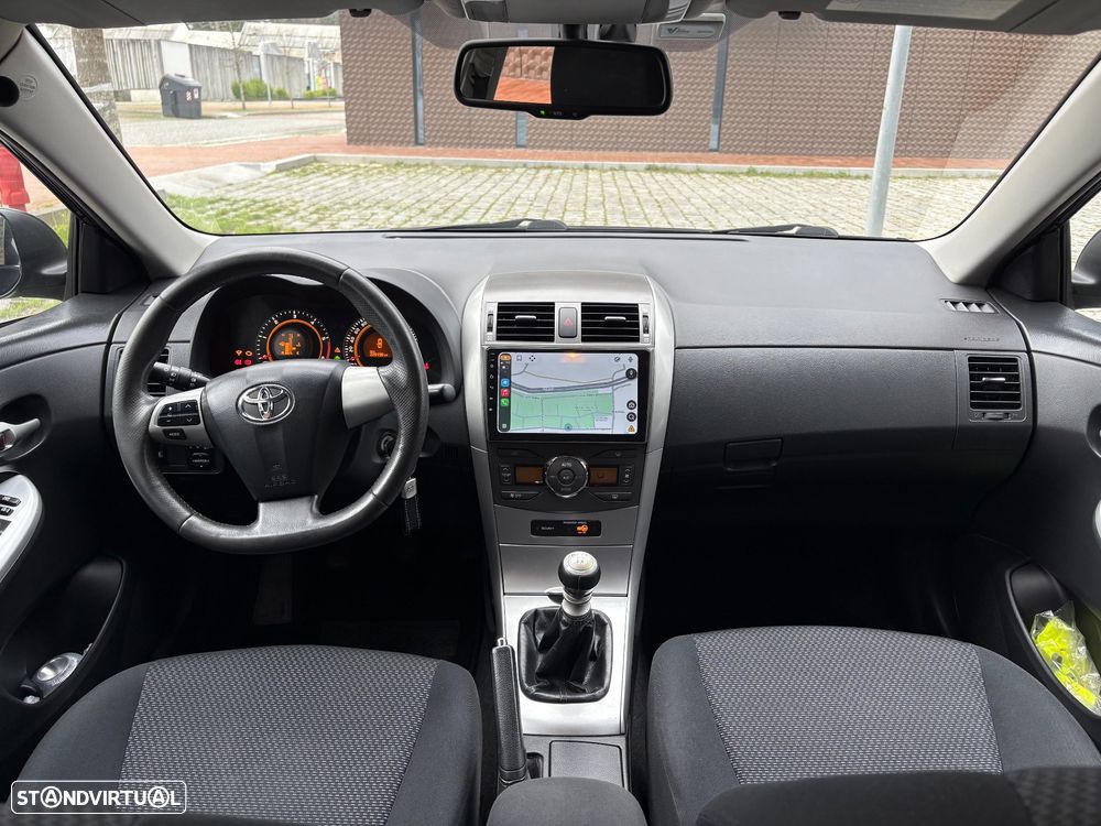 Toyota Corolla 1.4 D-4D Comfort+VSC - 10