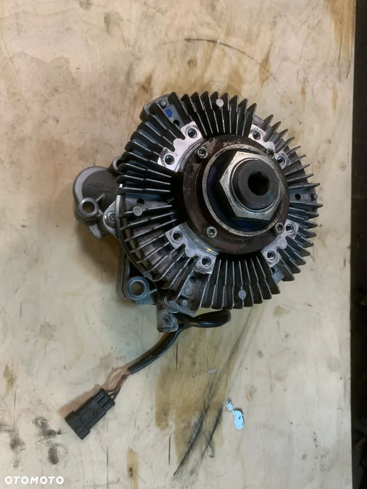 POMPA WODY IVECO DAILY 35S18 504360207