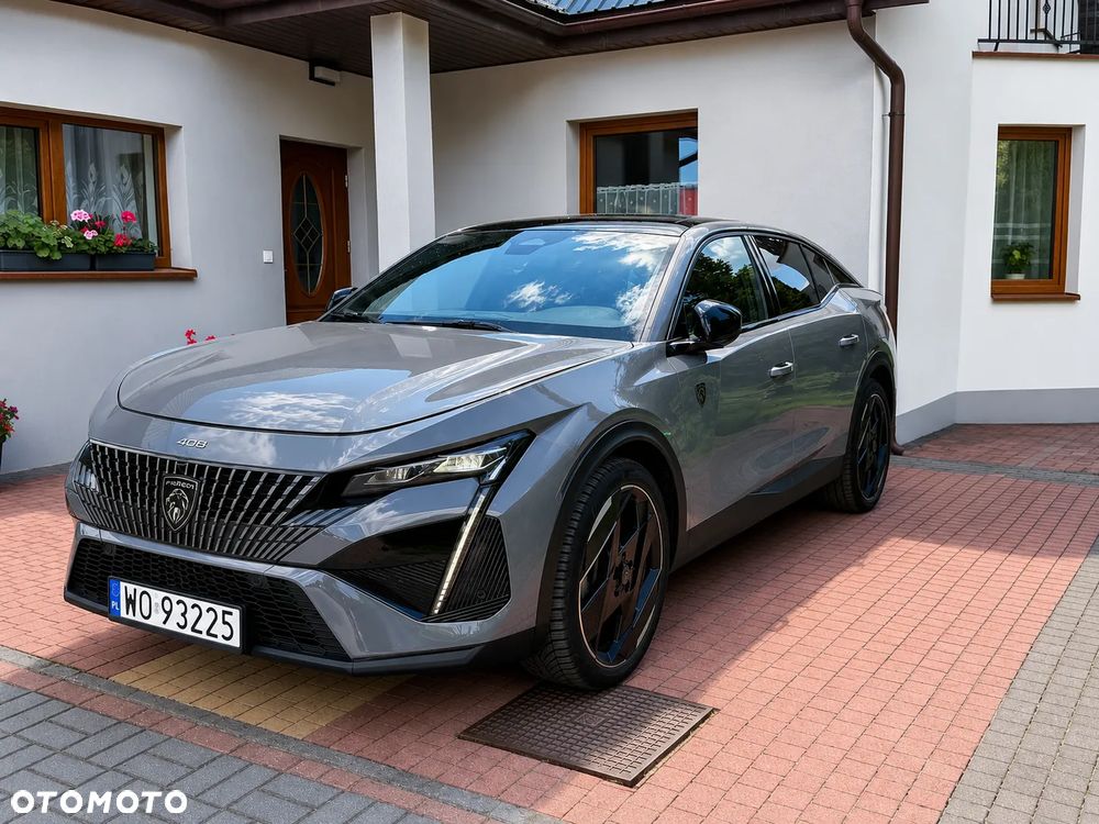 Peugeot 408 1.6 Plug-In Hybrid 180 GT EAT8 - 1